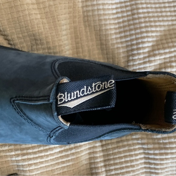Blundstone Chelsea Boots Gray/Blue Leather Slip-On Ankle Boots - Like New - Picture 4 of 9